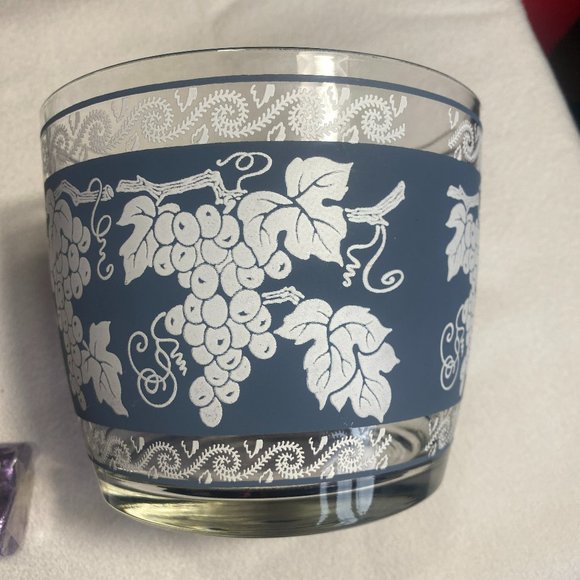💋 4 FOR $50 - Hazel Atlas Glass ATC41 Ice Bucket Leaves/Grapes on Blue - Picture 1 of 5